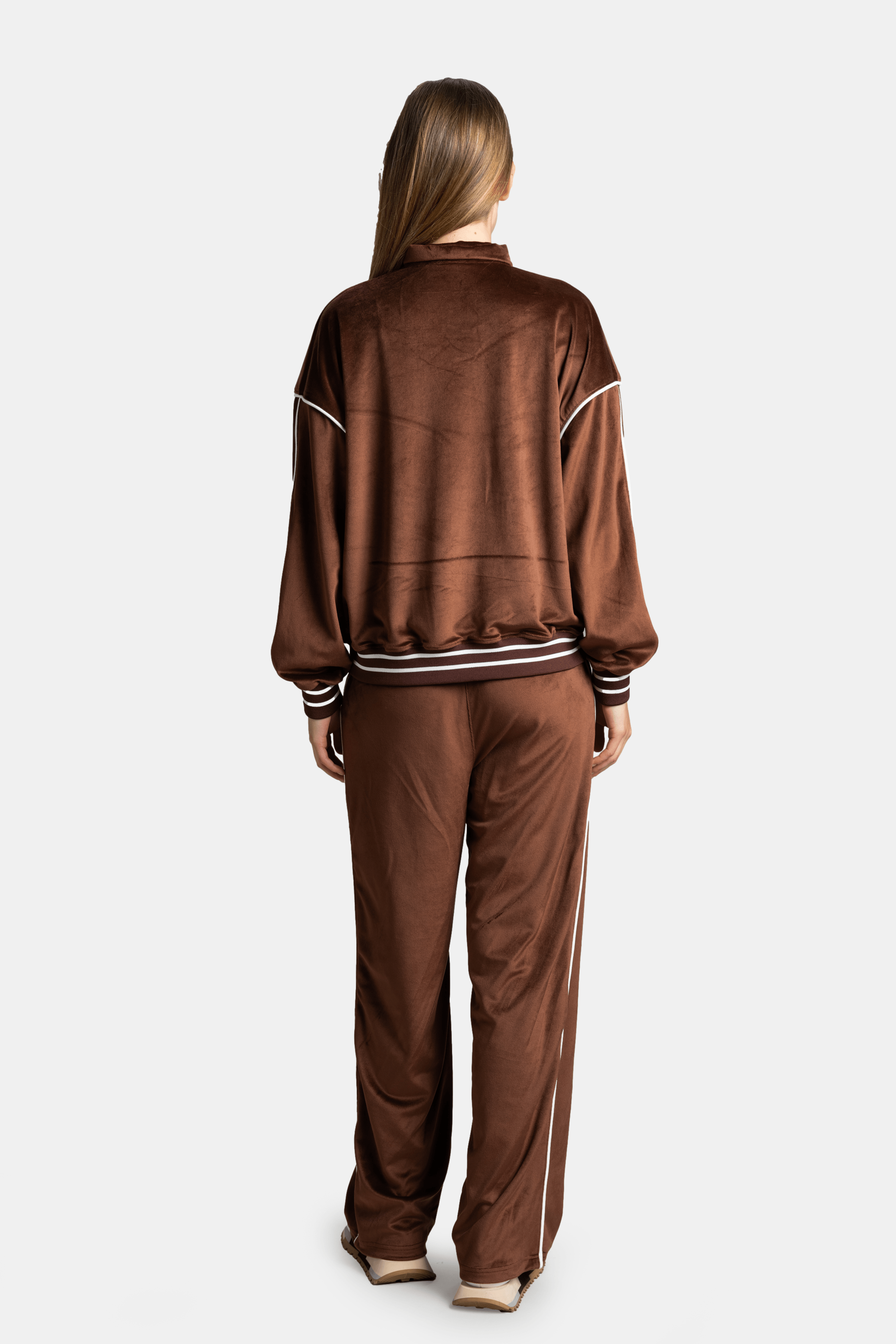 Isra - Velvet Tracksuit Set