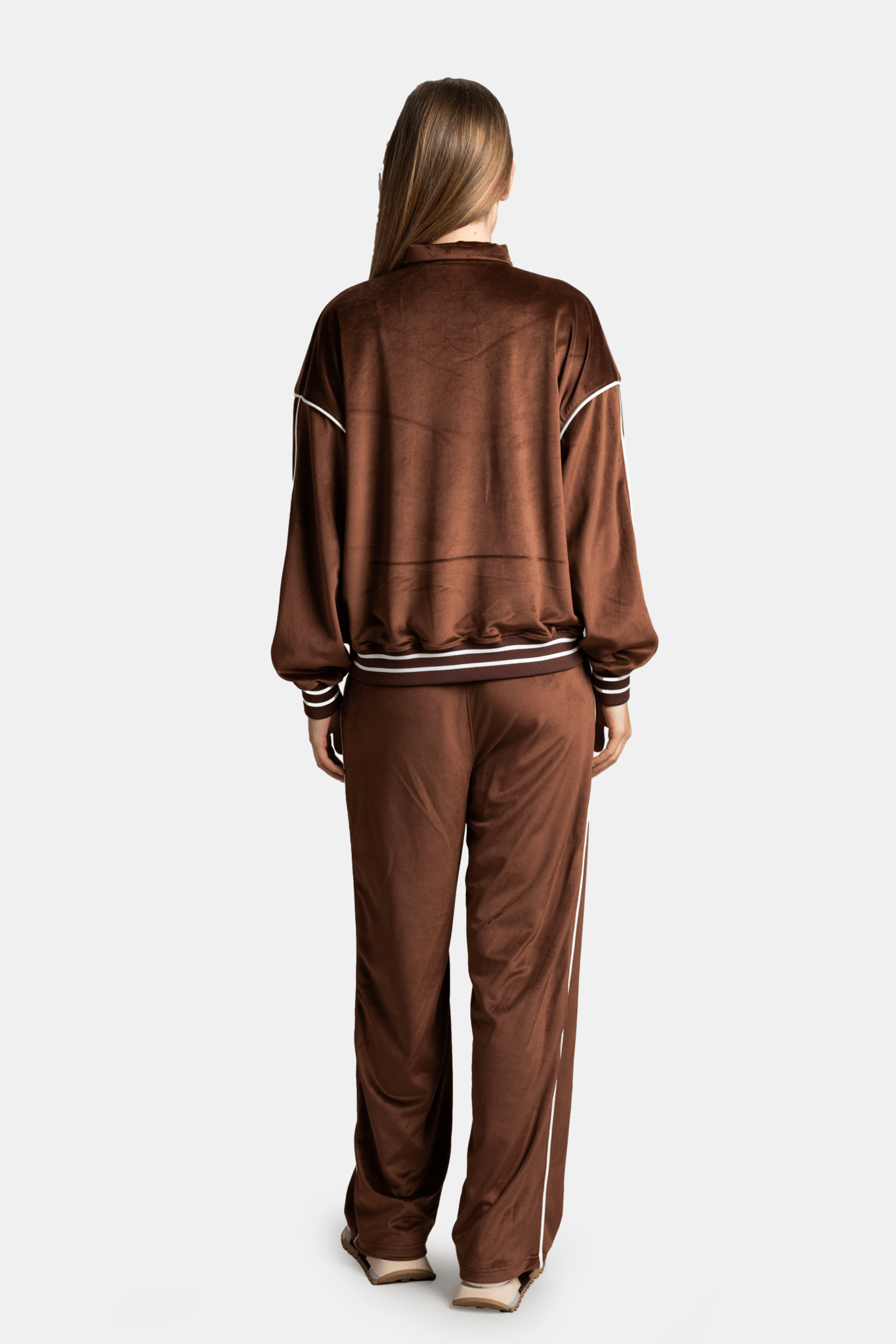 Isra - Velvet Tracksuit Set