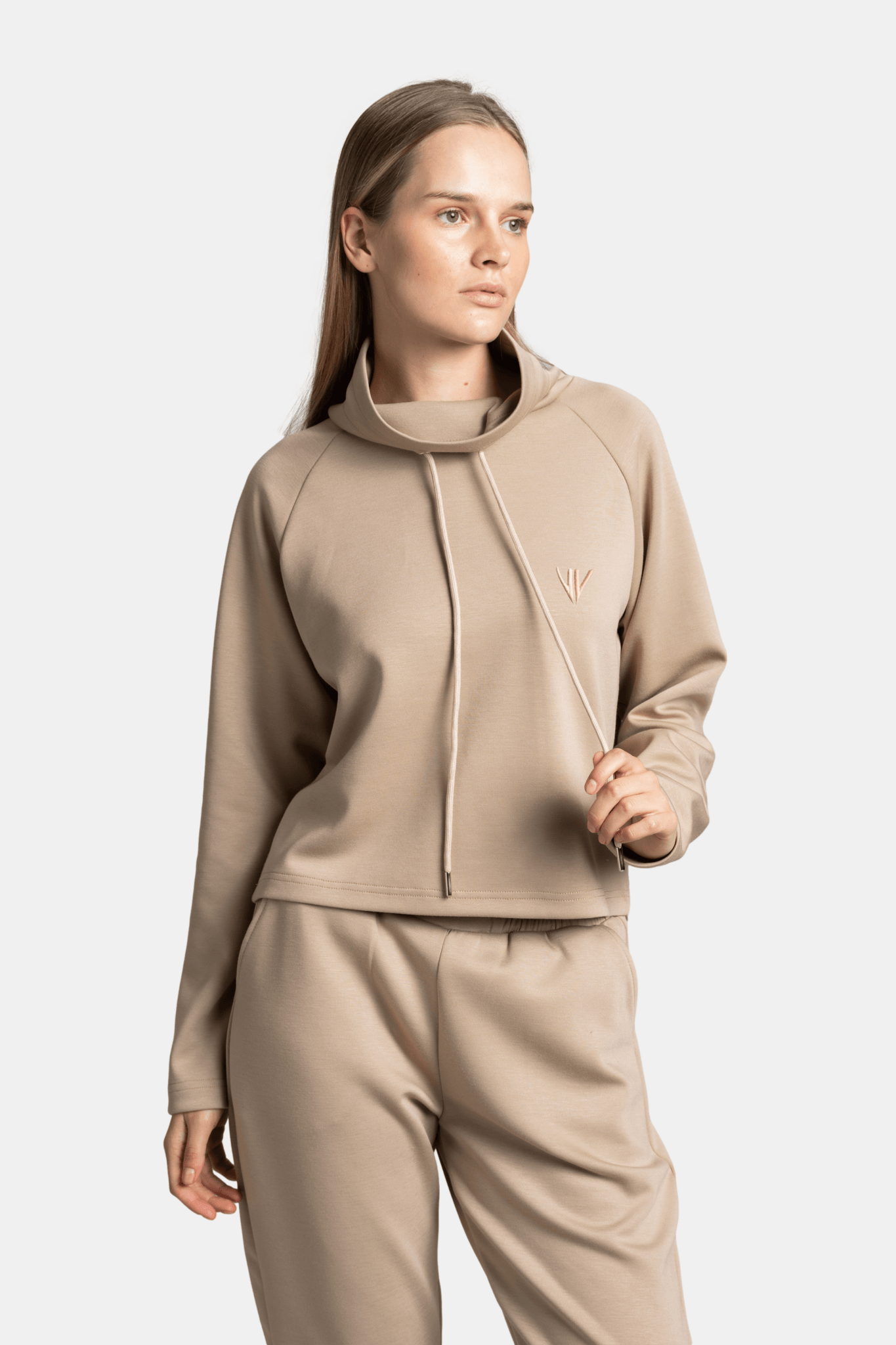 Larissa - High Neck Tracksuit Set